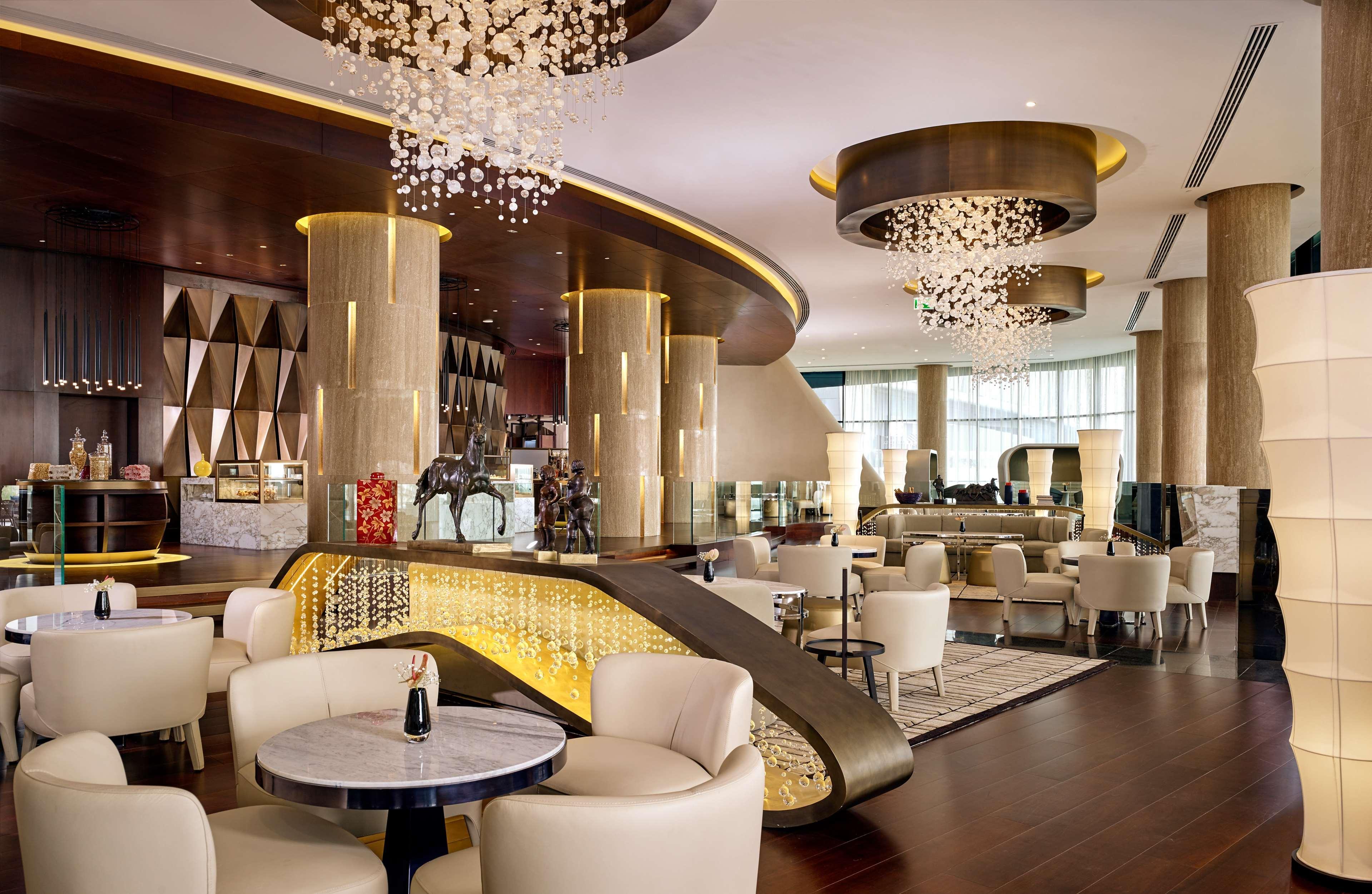 Курортный комплекс Grand Hyatt Abu Dhabi Hotel & Residences Emirates Pearl