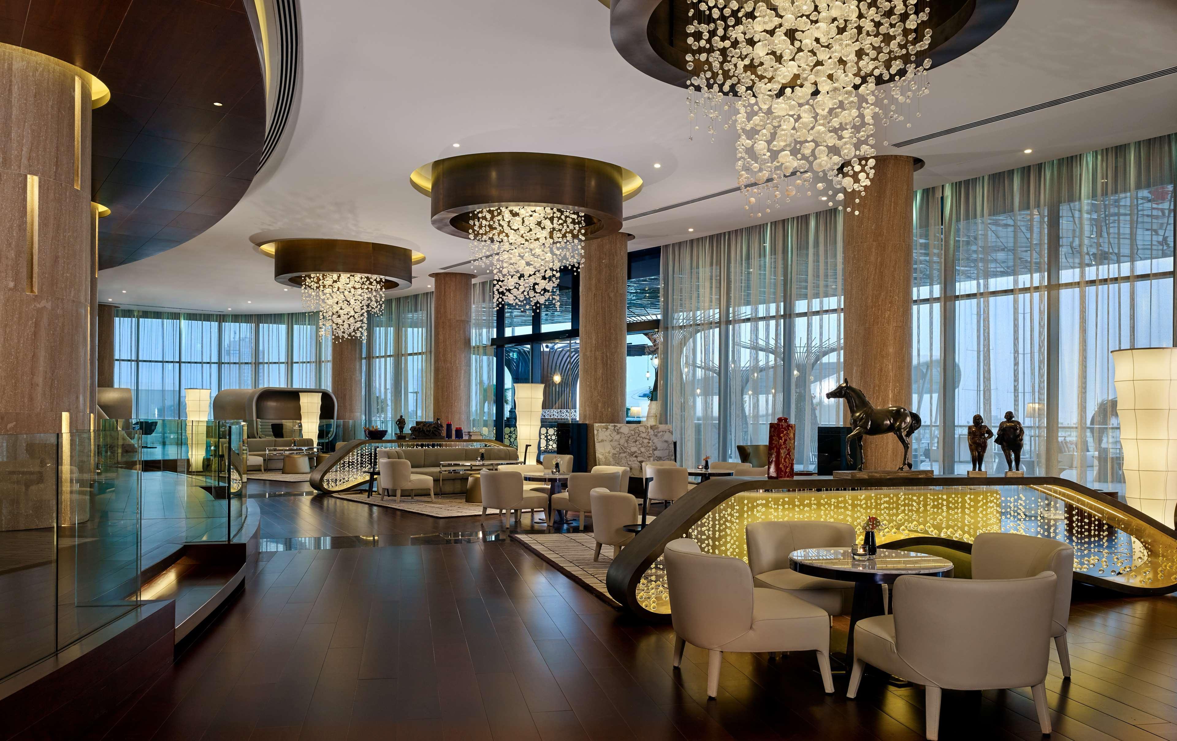 Grand Hyatt Abu Dhabi Hotel & Residences Emirates Pearl 5*