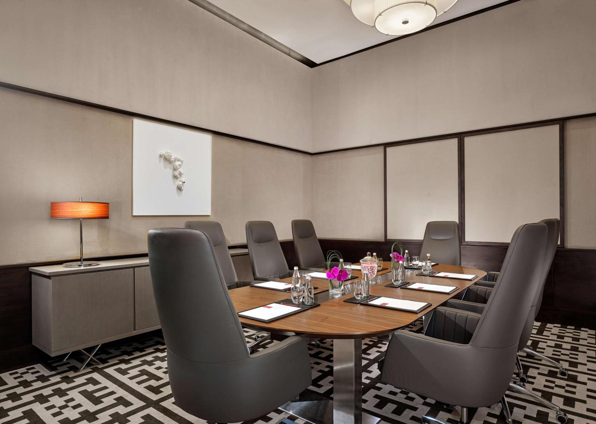 Курортный комплекс Grand Hyatt Abu Dhabi Hotel & Residences Emirates Pearl