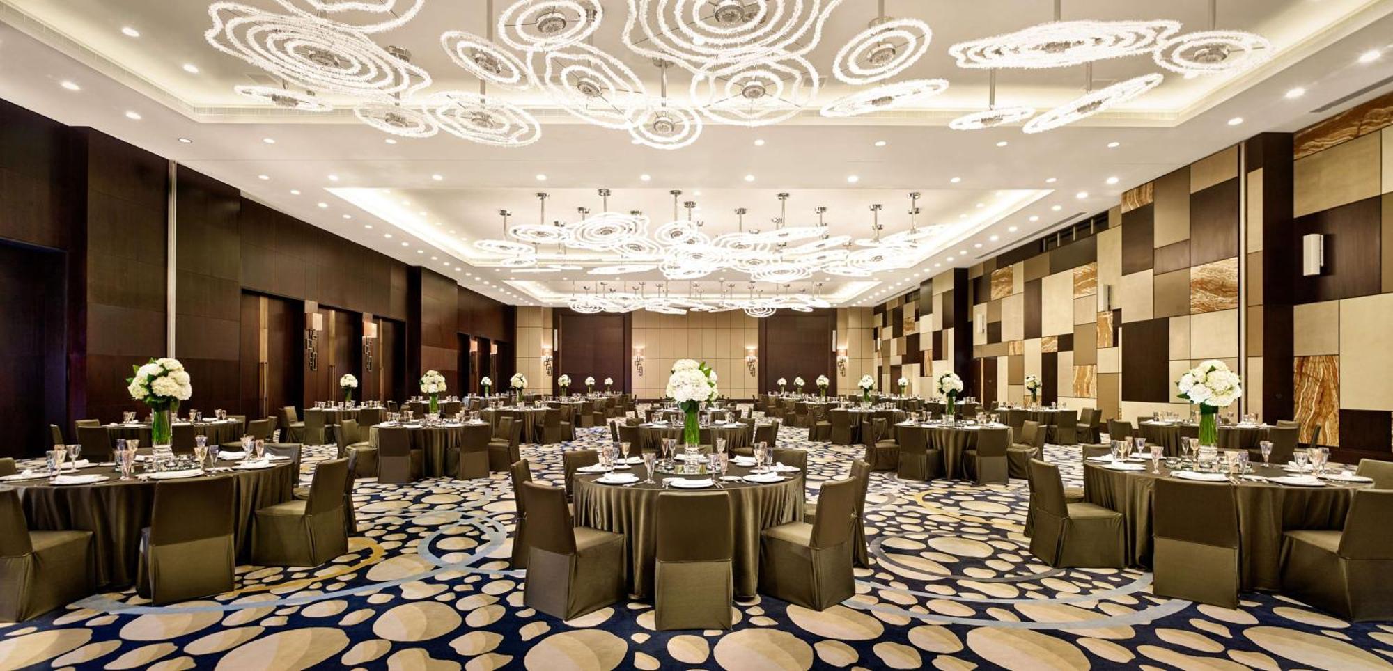 Курортный комплекс Grand Hyatt Abu Dhabi Hotel & Residences Emirates Pearl 5*