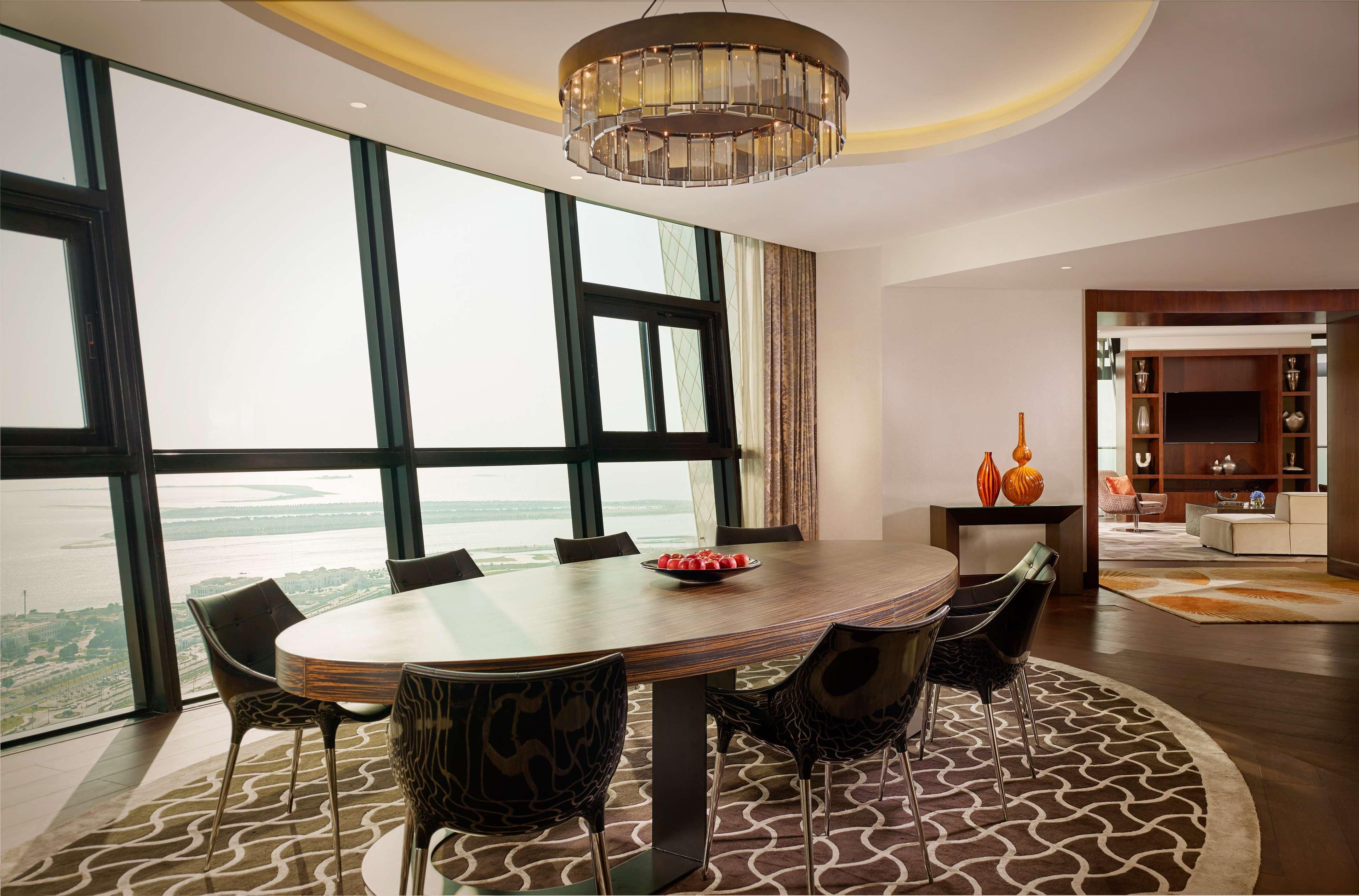 Grand Hyatt & Residences Emirates Pearl 5* Abu Dhabi